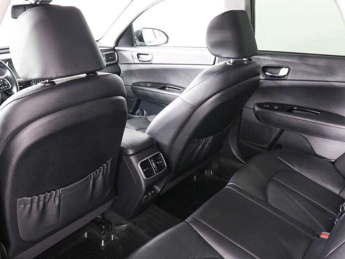 Б/У Киа Оптима 2017 года. Фото: #11