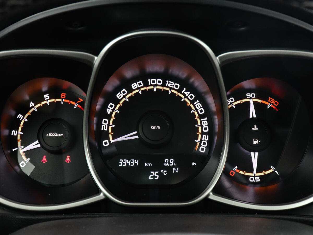 Б/У Лада (ВАЗ) Веста 2019 года. Фото: #10