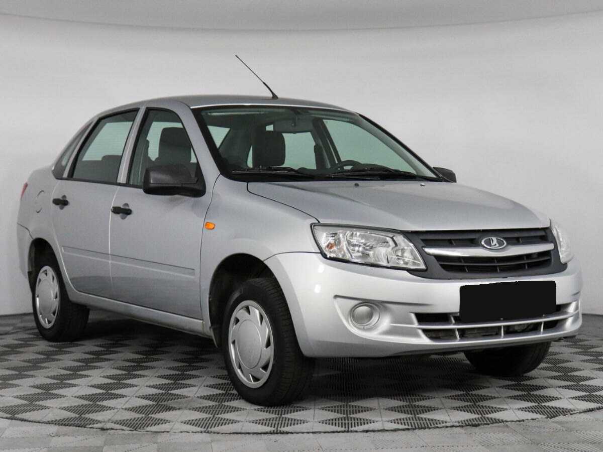 Б/У Лада (ВАЗ) Гранта 2014 года. Фото: #2