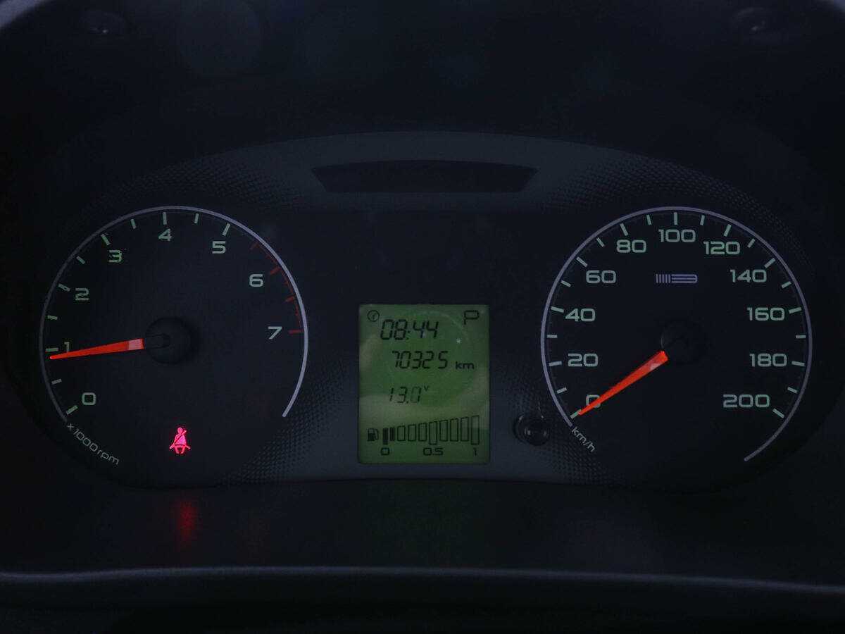 Б/У Лада (ВАЗ) Гранта 2014 года. Фото: #10