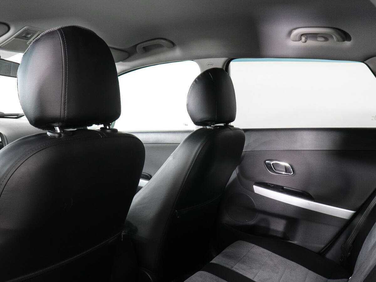 Б/У Киа Сид 2015 года. Фото: #11