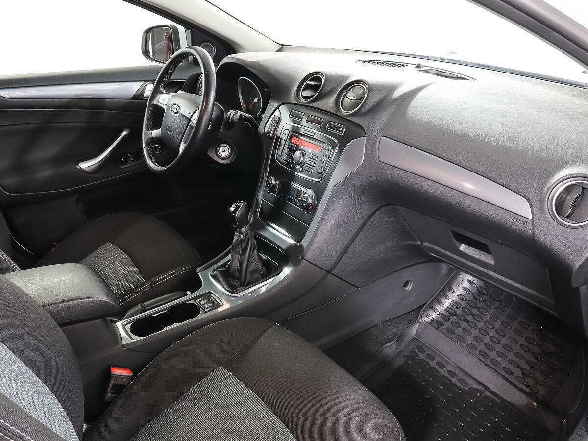 Б/У Форд Мондео 2013 года. Фото: #8