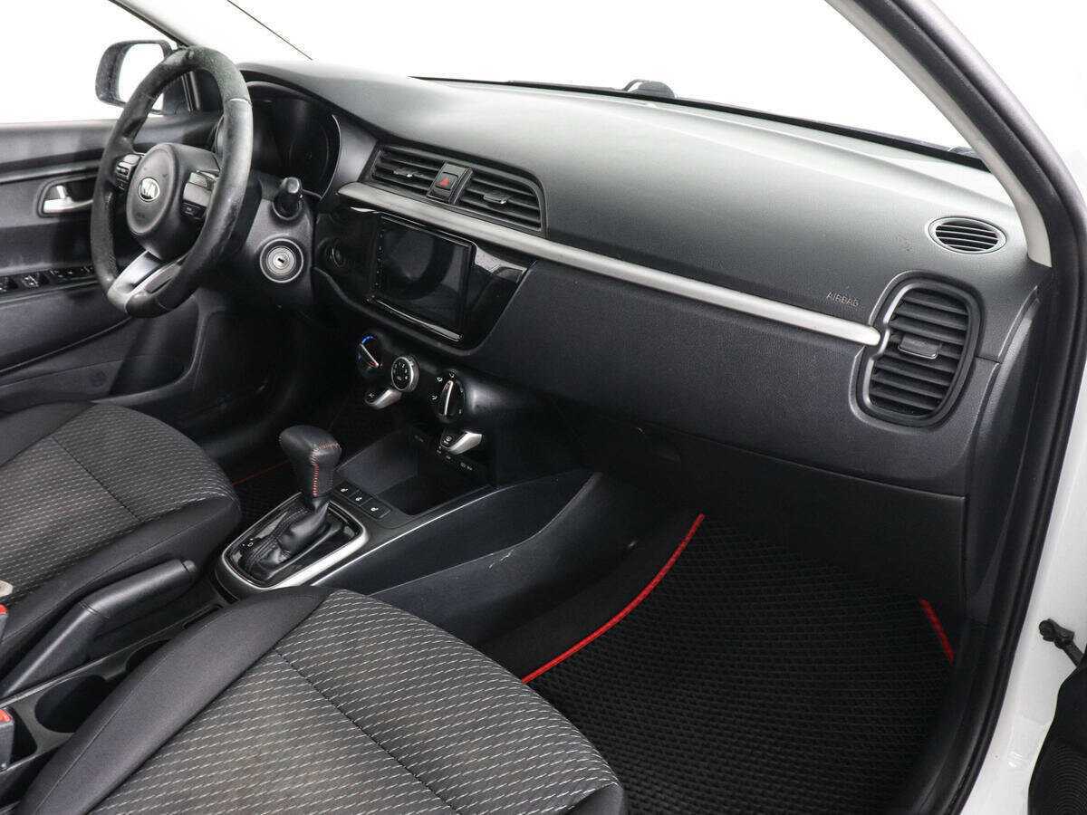 Б/У Киа Рио 2017 года. Фото: #5