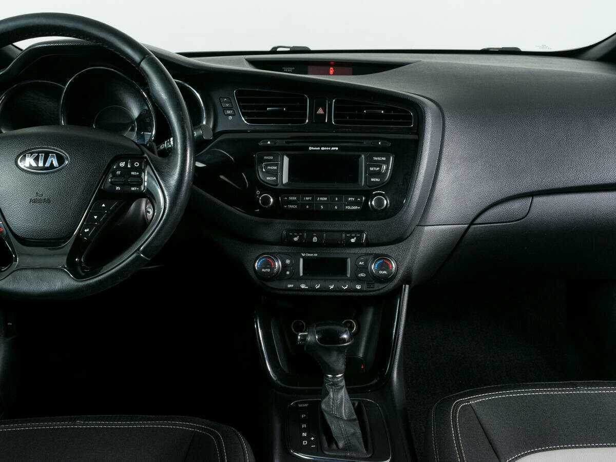 Б/У Киа Сид 2013 года. Фото: #10