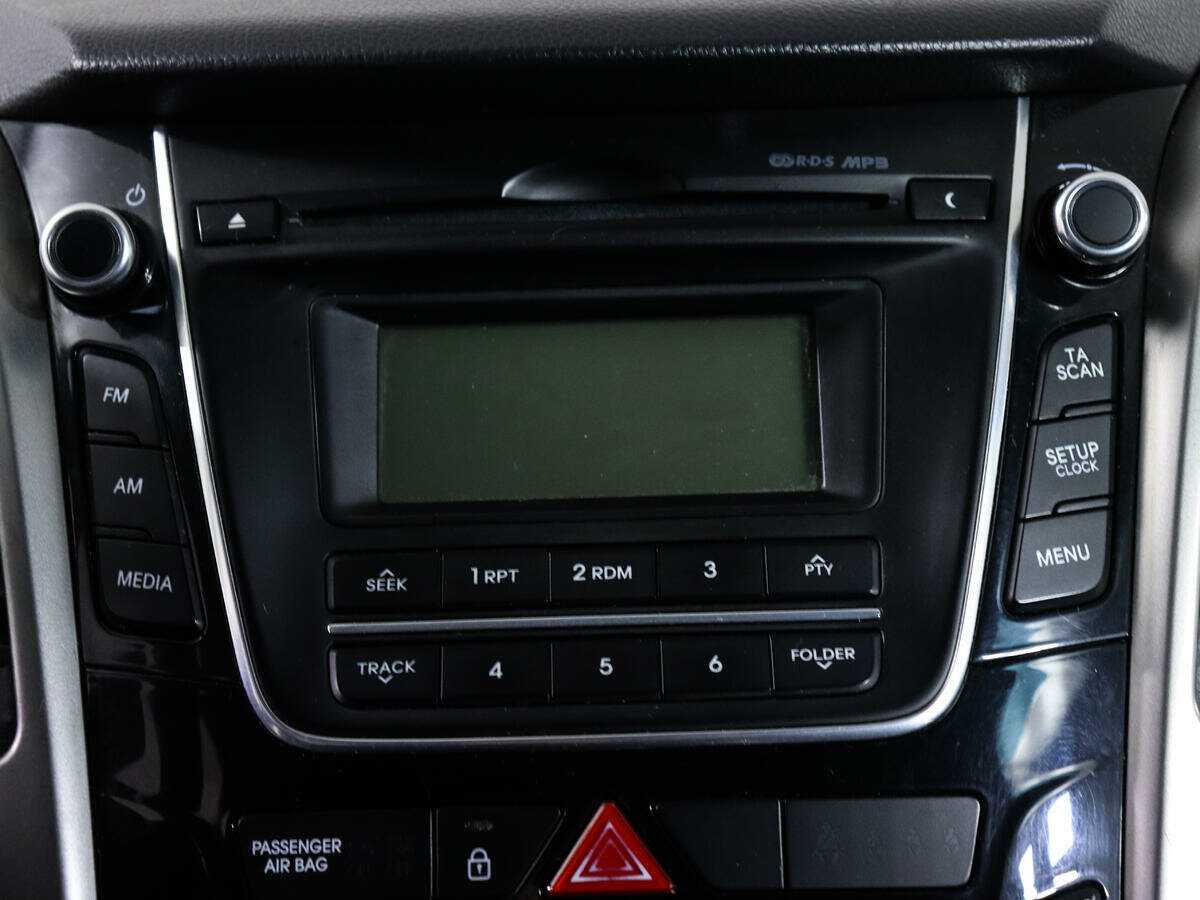 Б/У Хендай ай30 2013 года. Фото: #17