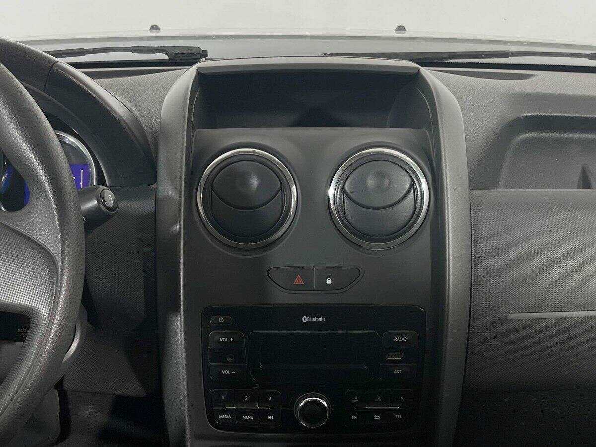 Б/У Рено Дастер 2017 года. Фото: #11