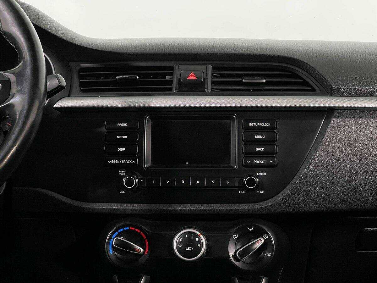 Б/У Киа Рио 2018 года. Фото: #11