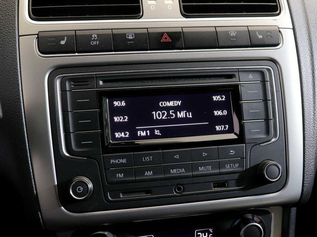 Б/У Фольксваген Поло 2017 года. Фото: #15