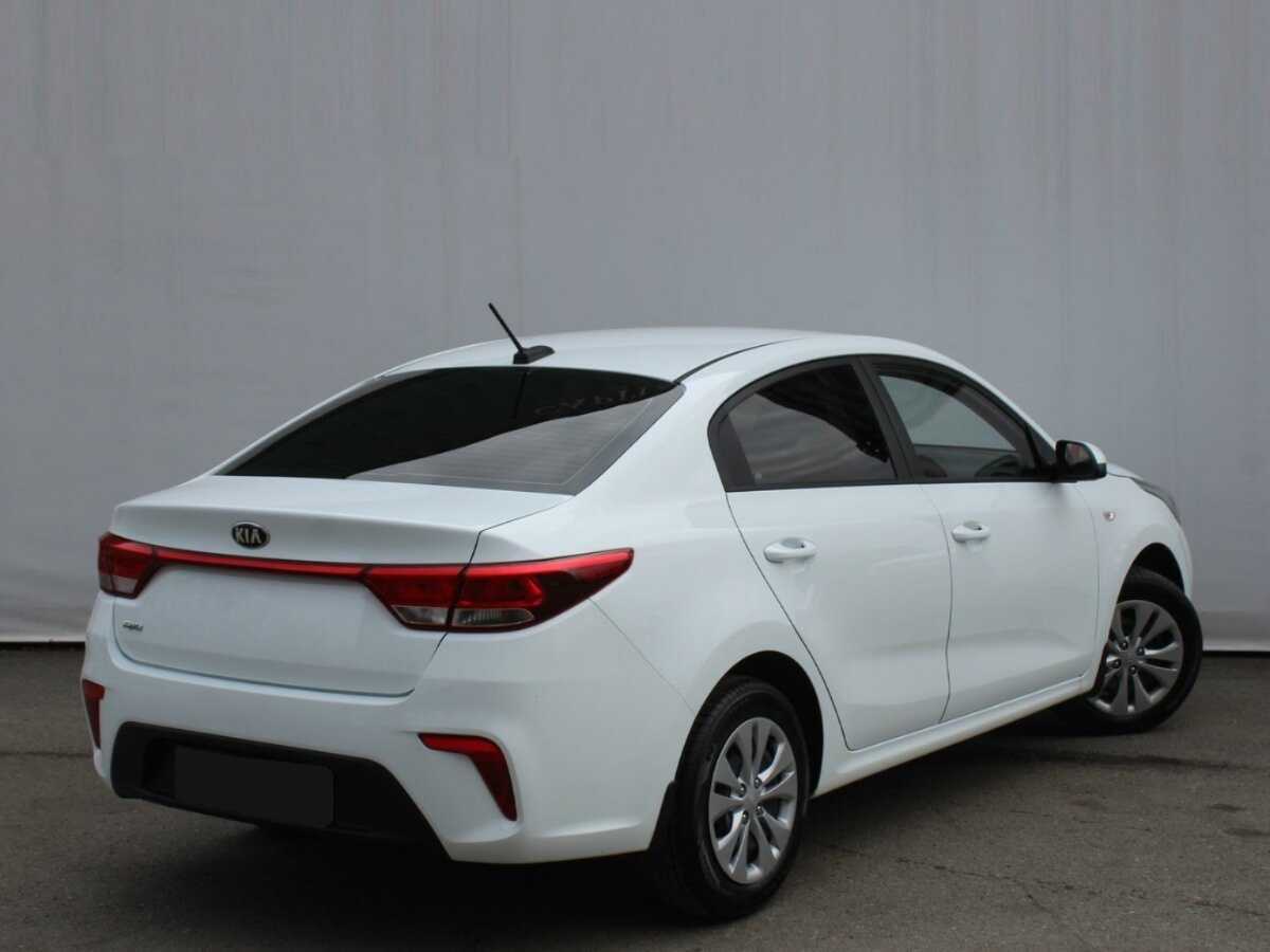 Б/У Киа Рио 2018 года. Фото: #4