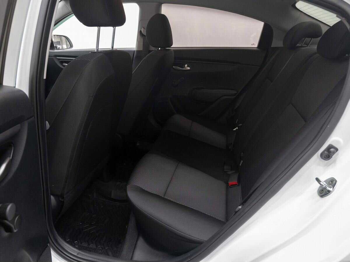 Б/У Киа Рио 2021 года. Фото: #10