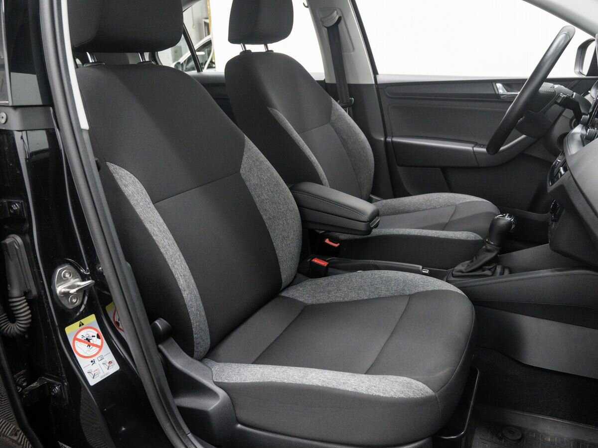 Б/У Шкода Рапид 2022 года. Фото: #7