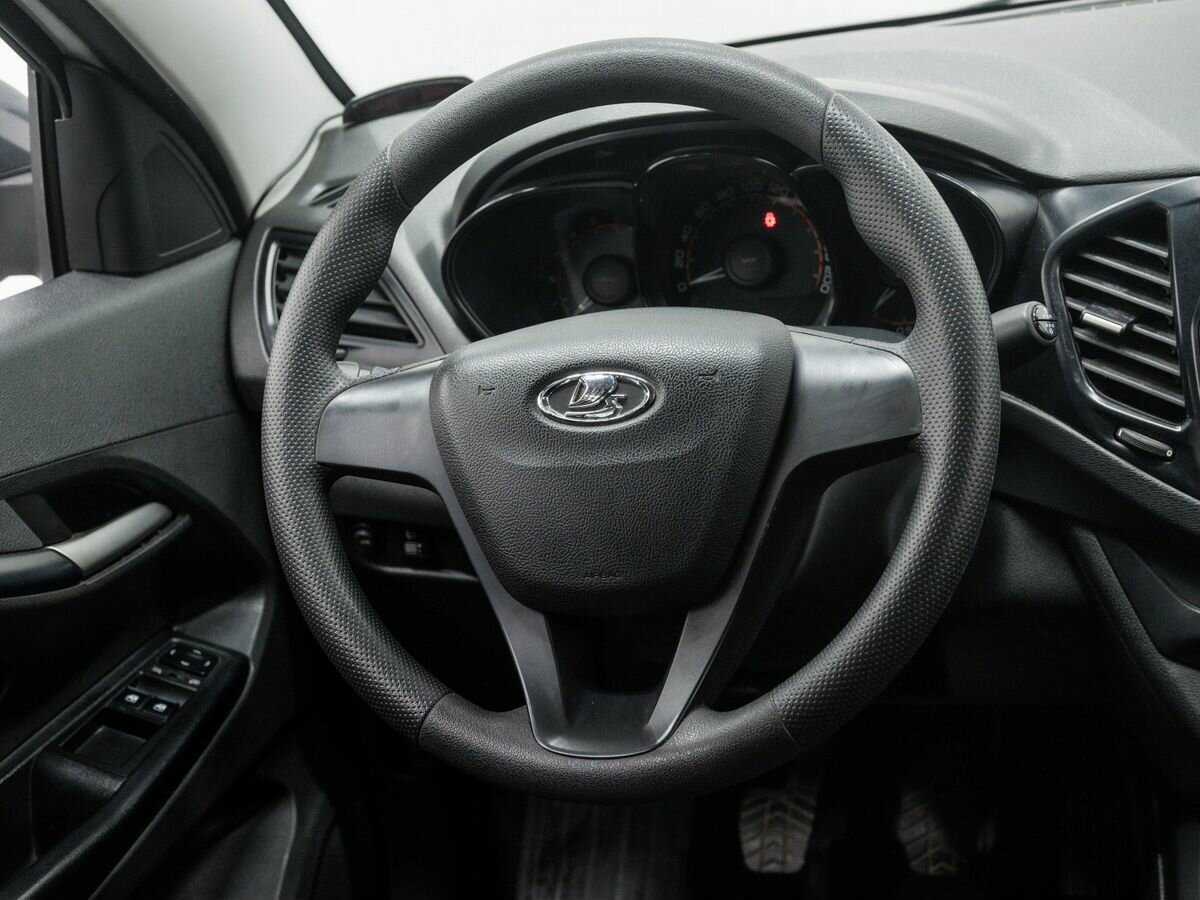 Б/У Лада (ВАЗ) Веста 2019 года. Фото: #11