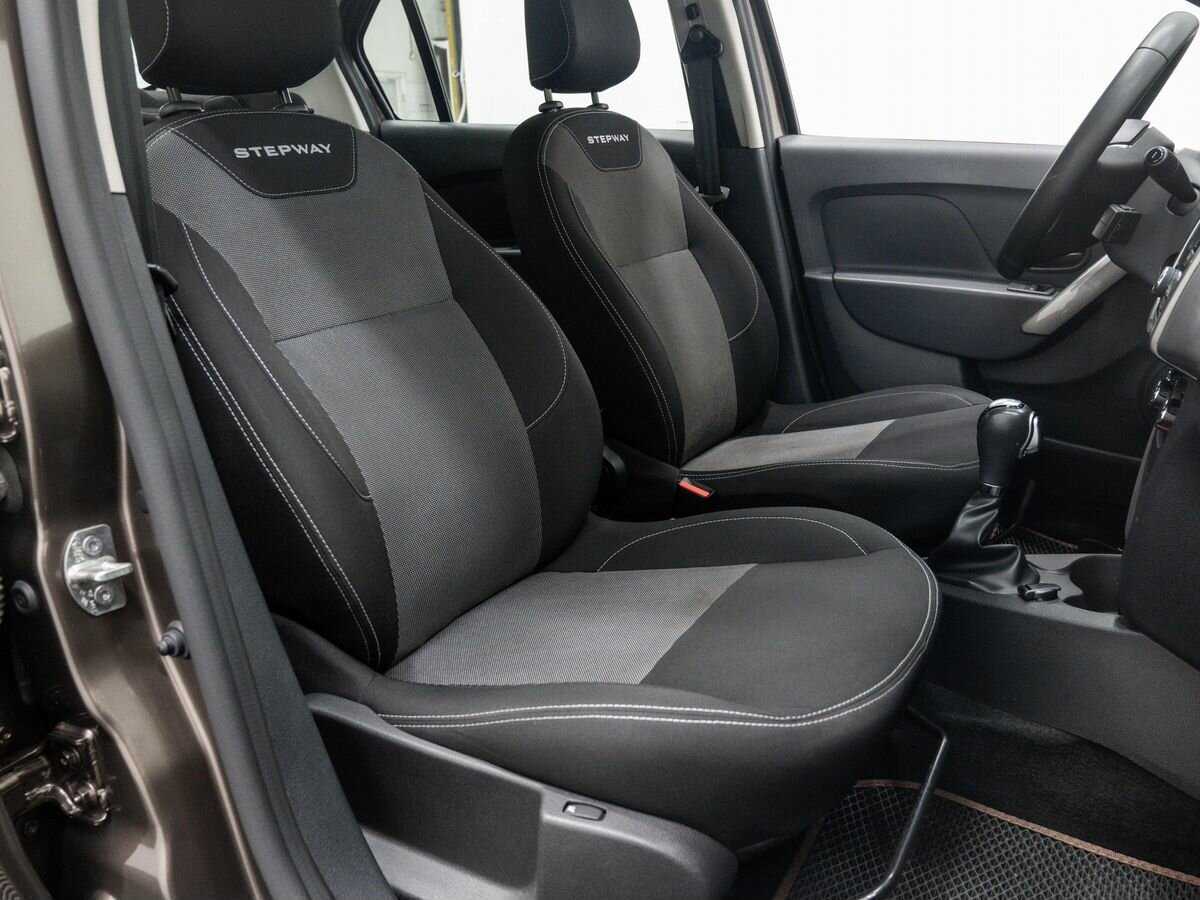 Б/У Рено Логан 2021 года. Фото: #8