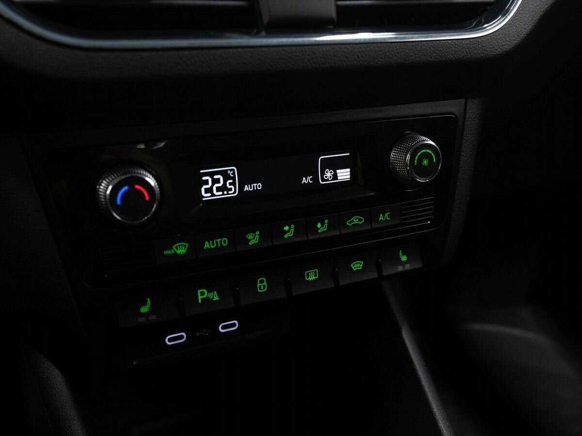 Б/У Шкода Рапид 2020 года. Фото: #20