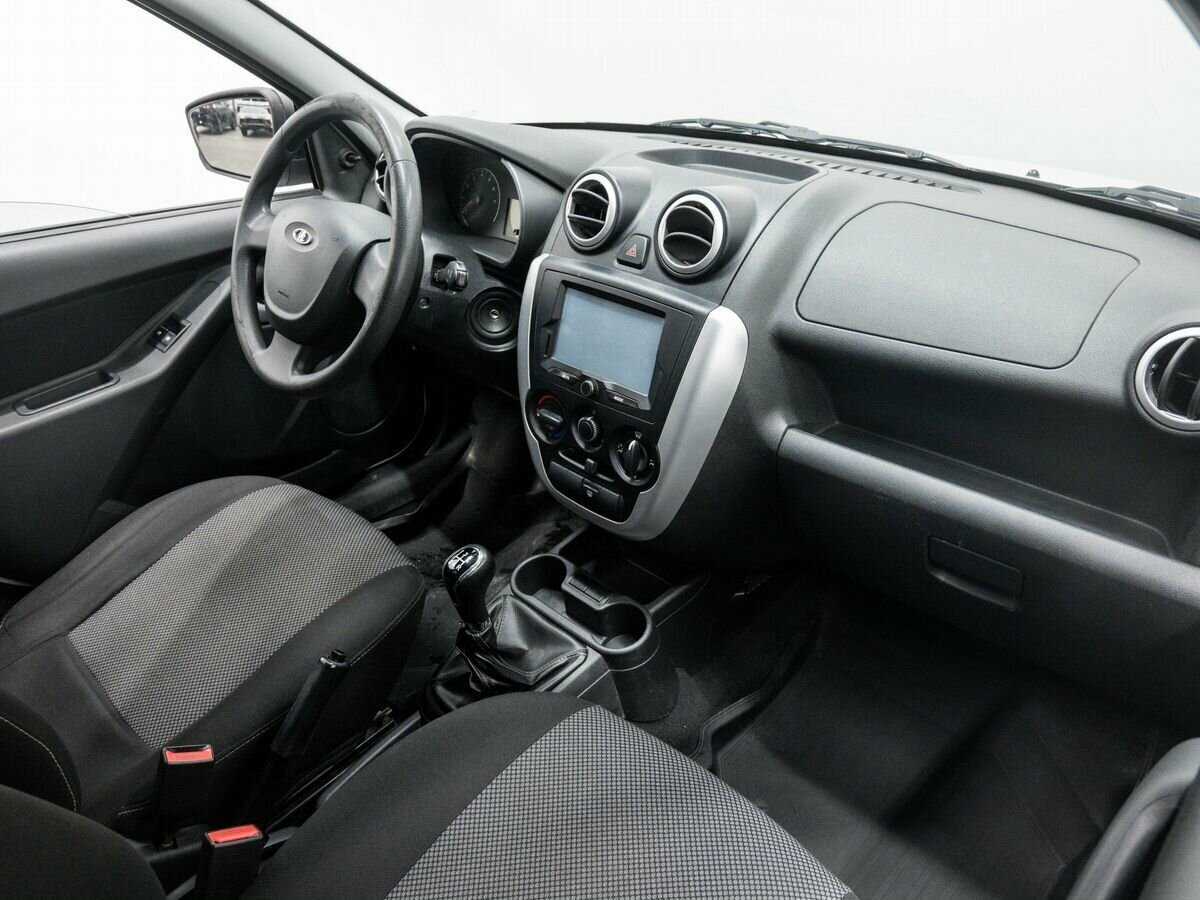 Б/У Лада (ВАЗ) Гранта 2014 года. Фото: #7