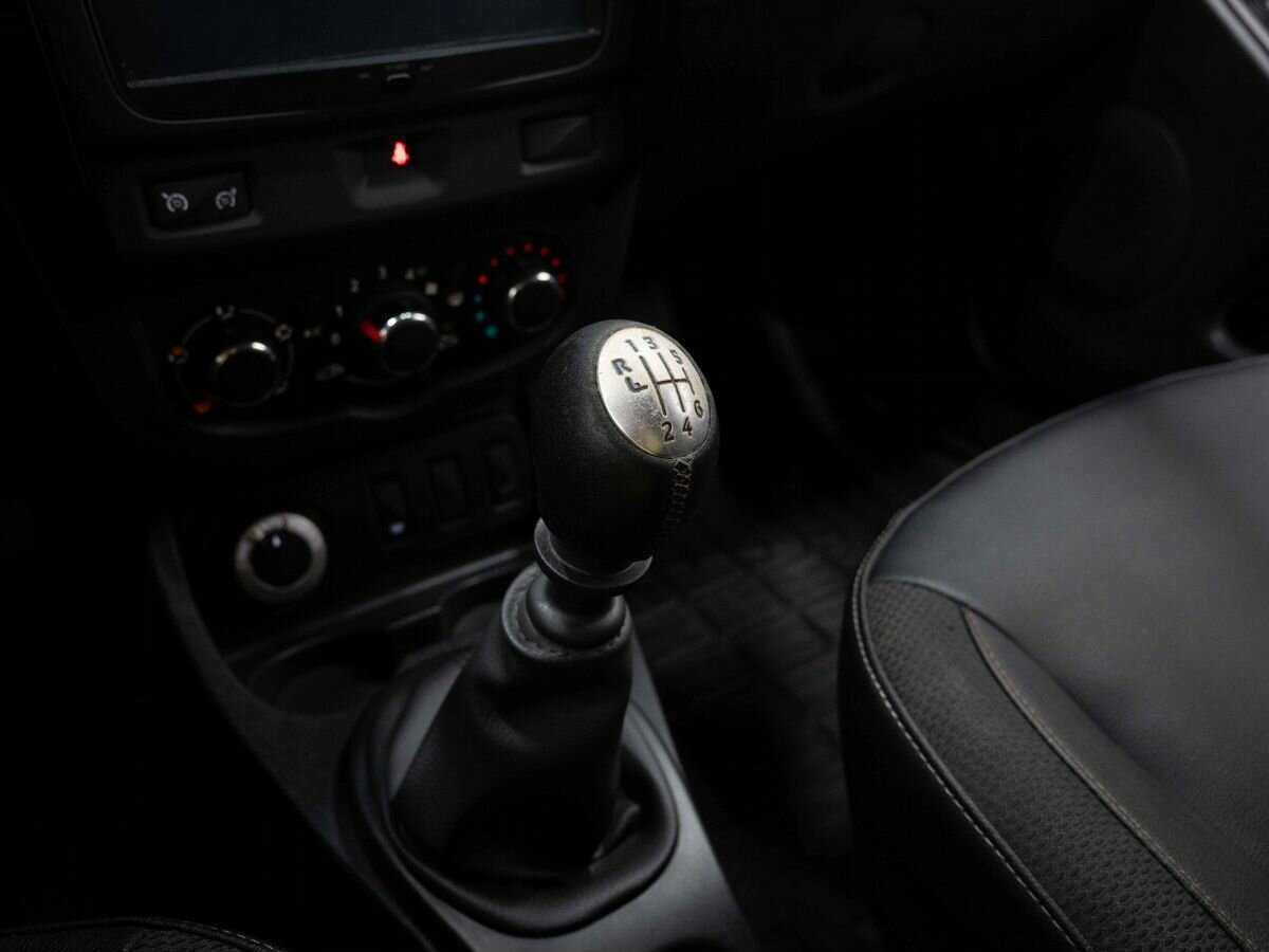 Б/У Рено Дастер 2019 года. Фото: #20