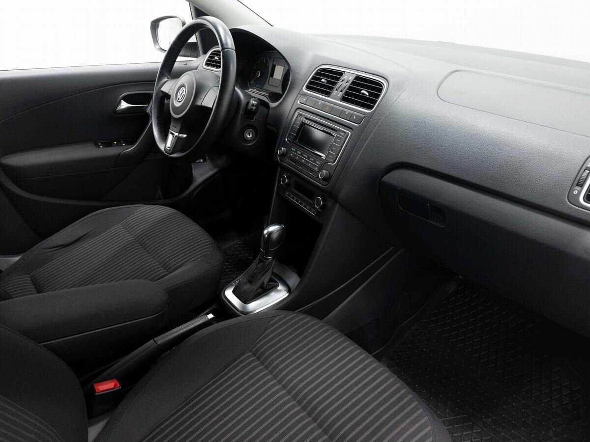 Б/У Фольксваген Поло 2014 года. Фото: #9