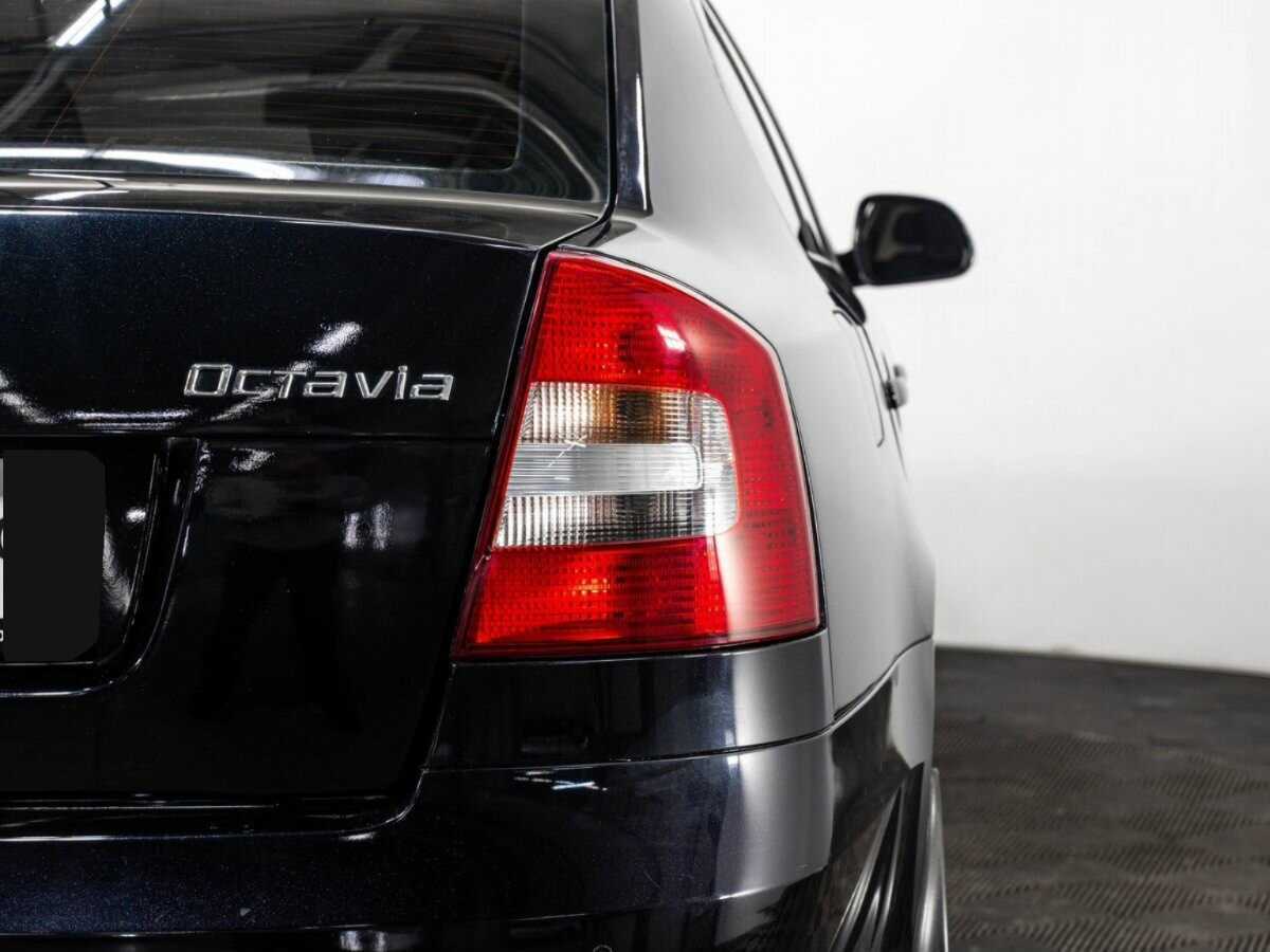 Б/У Шкода Октавия 2012 года. Фото: #4