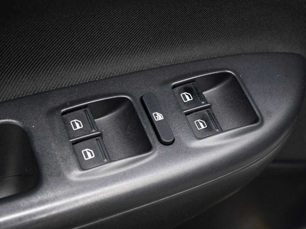 Б/У Шкода Октавия 2012 года. Фото: #14