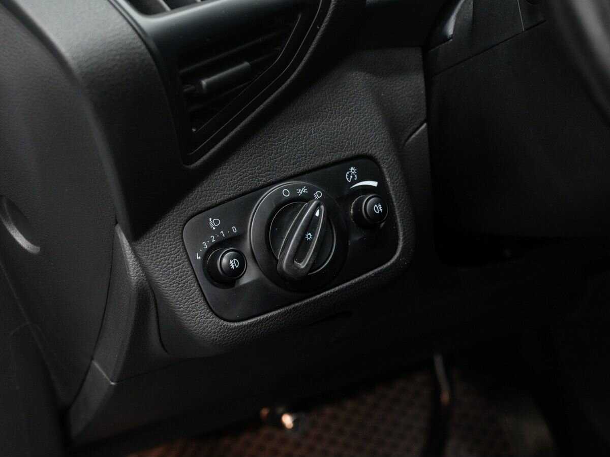 Б/У Форд Куга 2018 года. Фото: #16