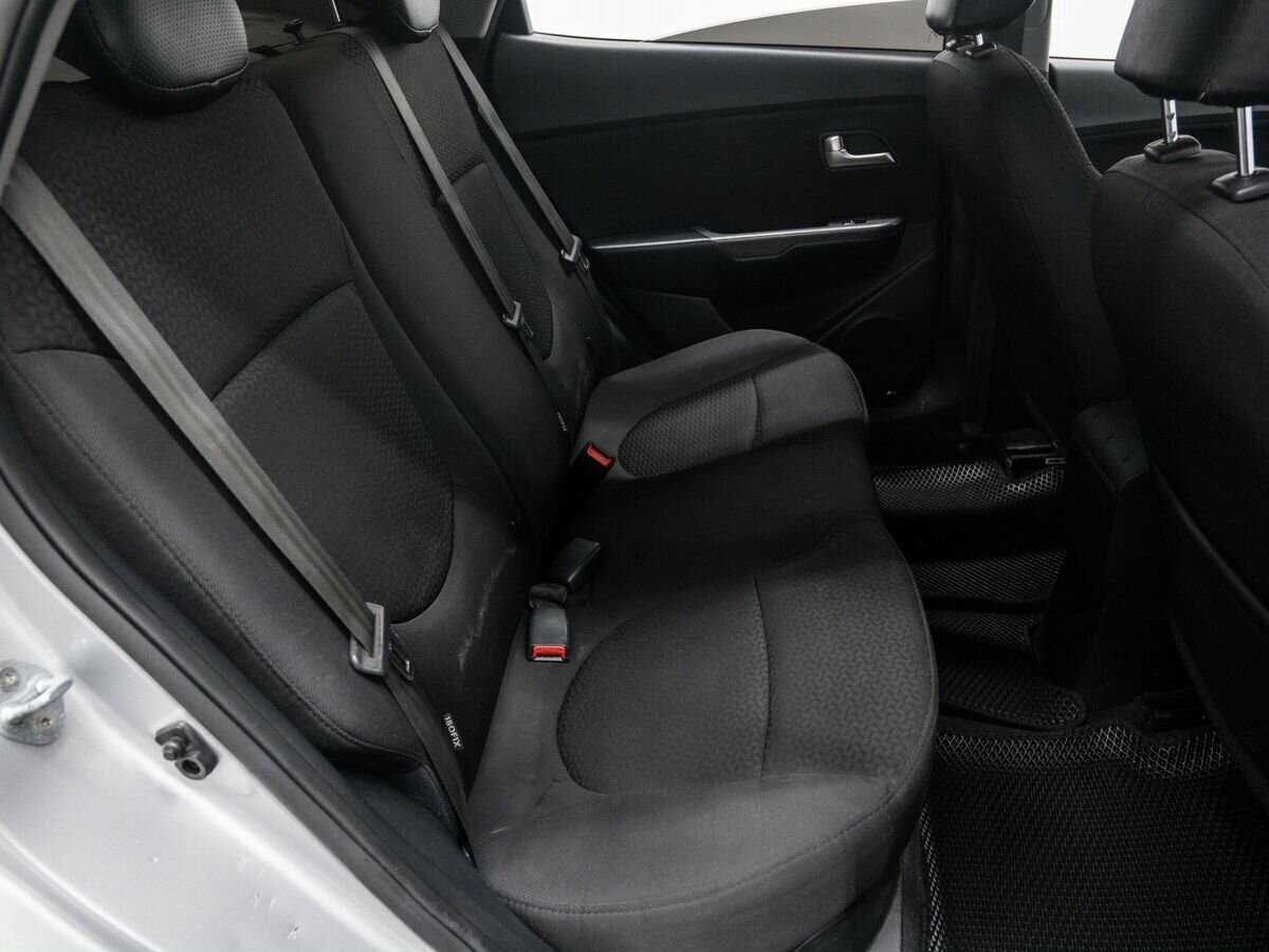 Б/У Киа Рио 2015 года. Фото: #9