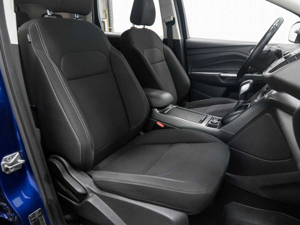 Б/У Форд Куга 2017 года. Фото: #8