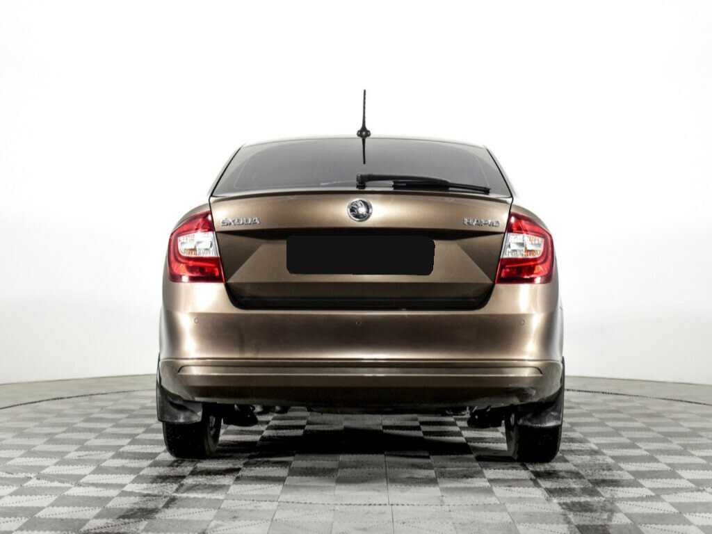 Б/У Шкода Рапид 2017 года. Фото: #5