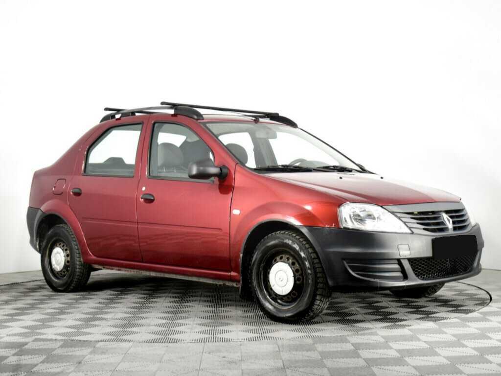 Б/У Рено Логан 2013 года. Фото: #2