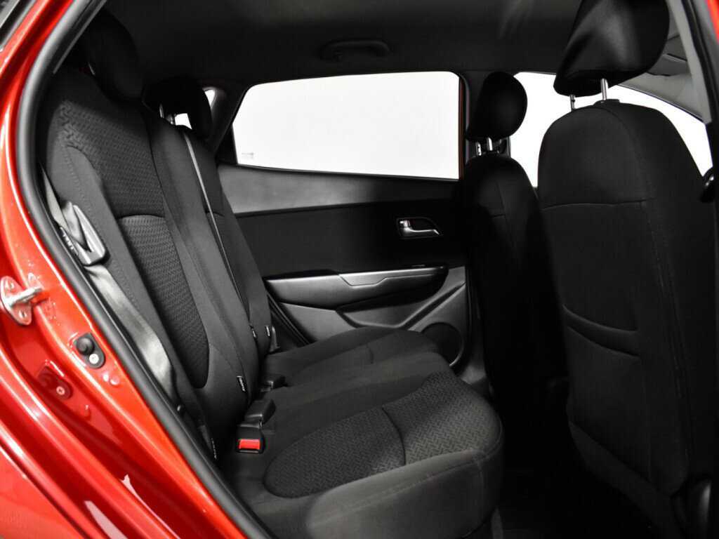 Б/У Киа Рио 2012 года. Фото: #9