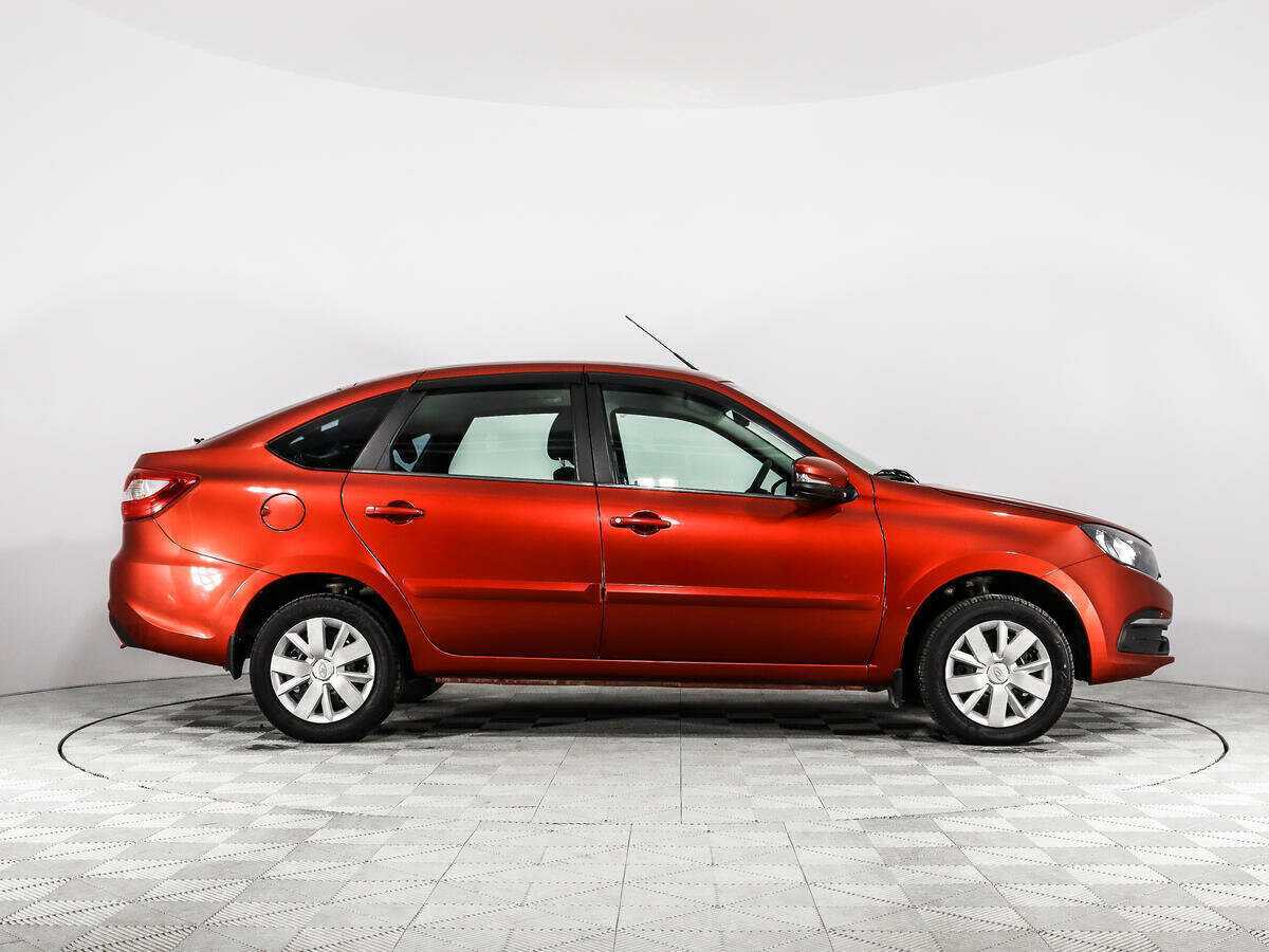 Б/У Лада (ВАЗ) Гранта 2021 года. Фото: #3