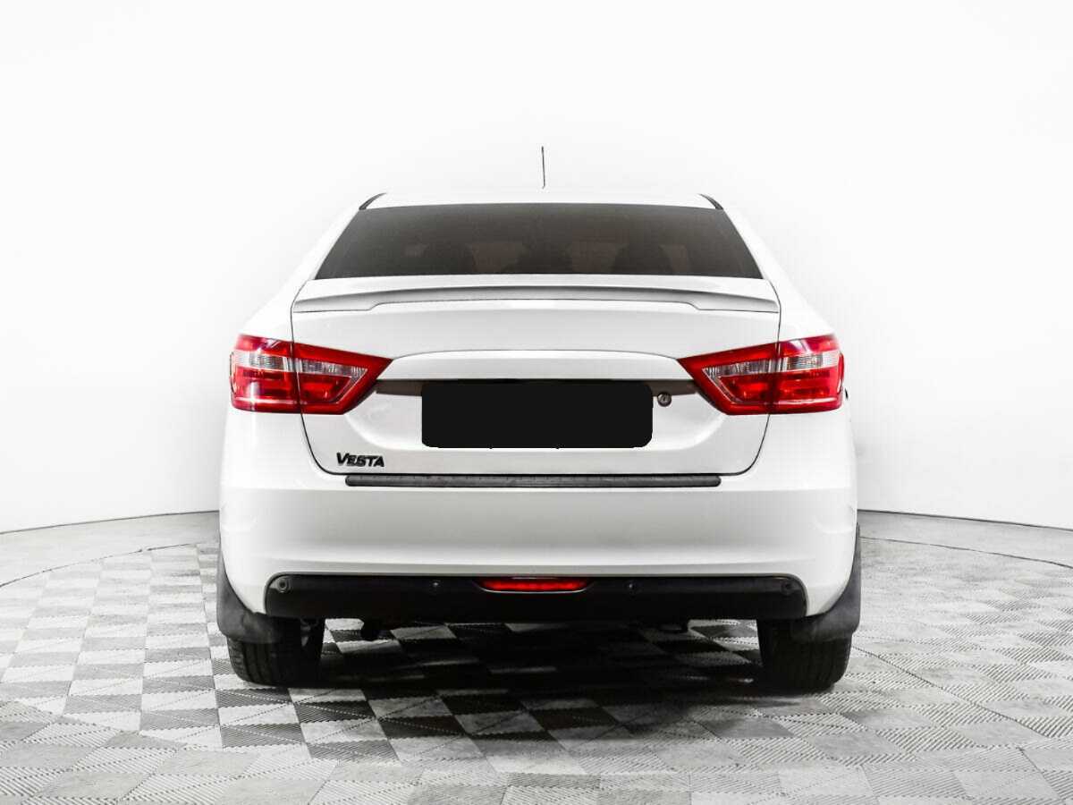 Б/У Лада (ВАЗ) Веста 2016 года. Фото: #4