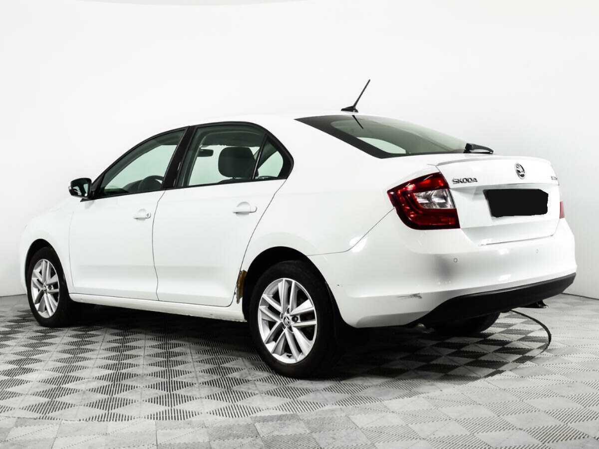 Б/У Шкода Рапид 2018 года. Фото: #6