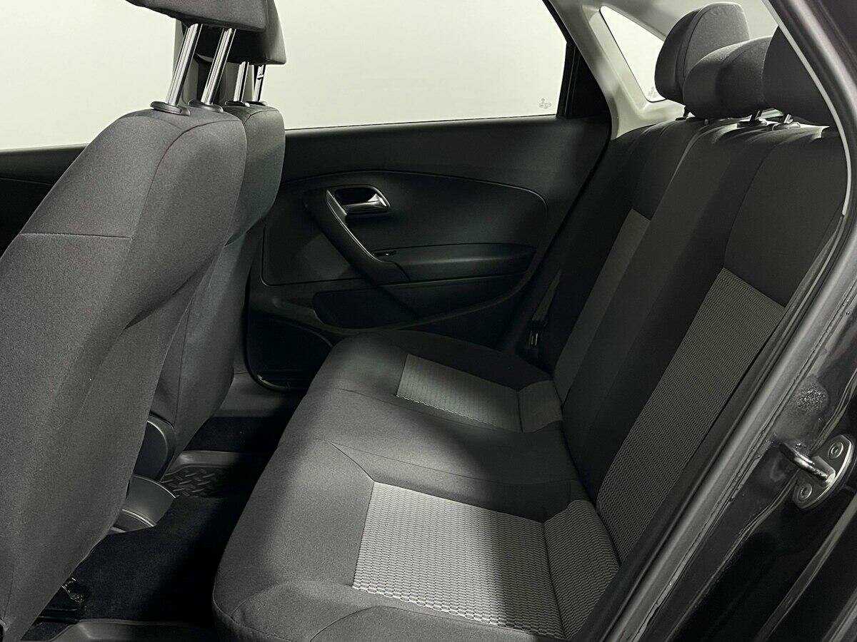 Б/У Фольксваген Поло 2012 года. Фото: #7