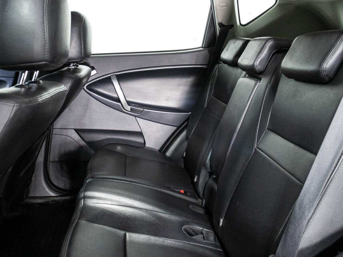 Б/У Джили Эмгранд Икс7 2015 года. Фото: #9