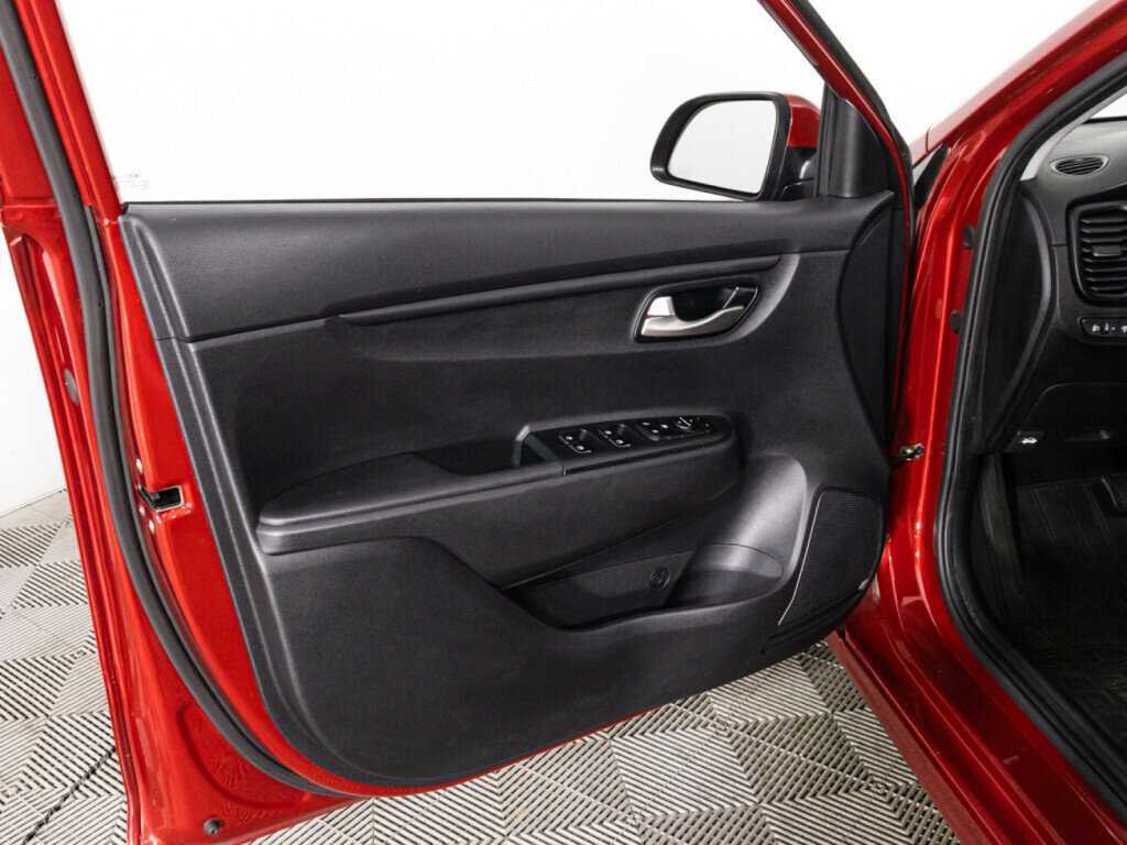 Б/У Киа Рио 2021 года. Фото: #23