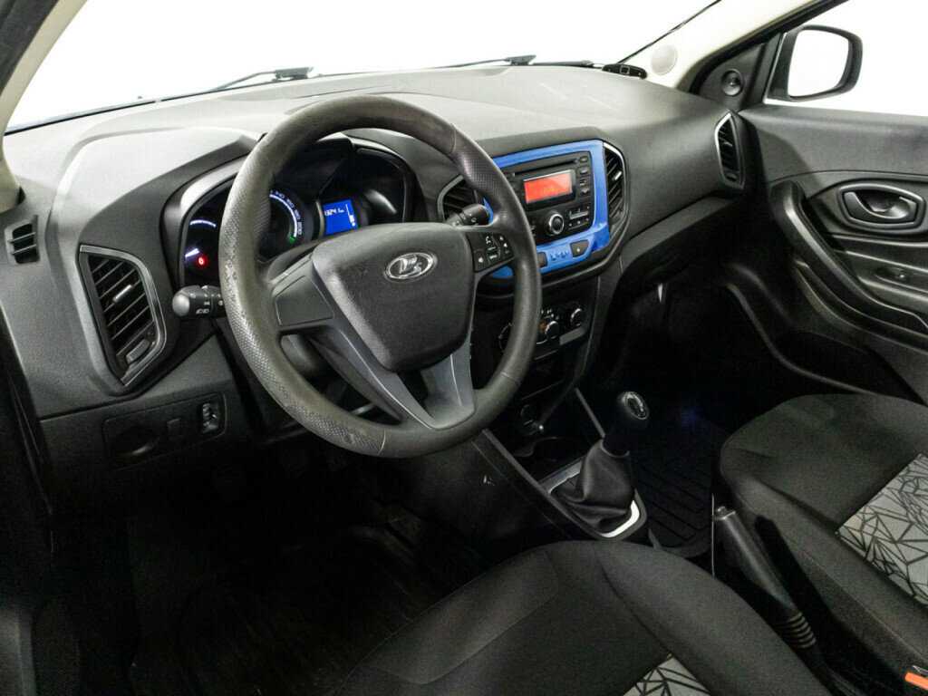 Б/У Лада (ВАЗ) ИКСРЭЙ 2017 года. Фото: #10