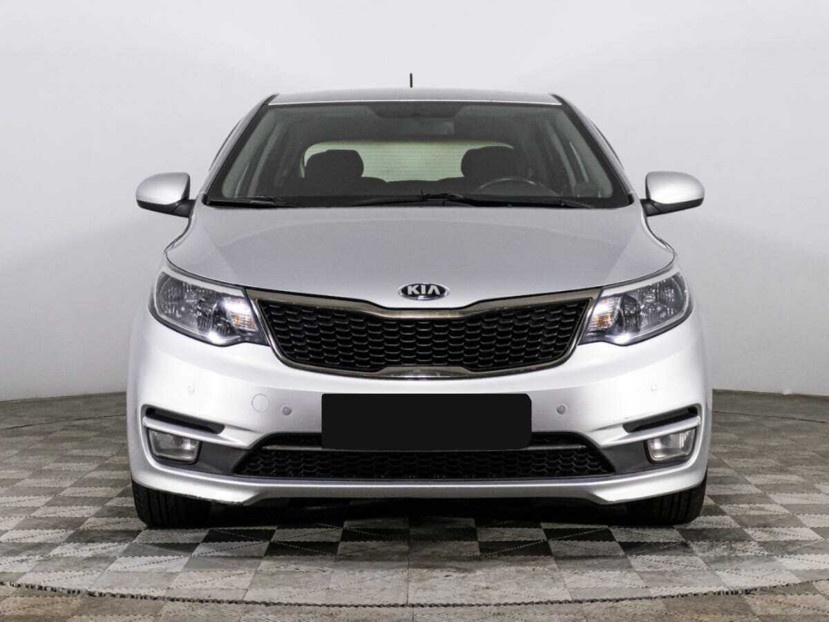 Б/У Киа Рио 2017 года. Фото: #1