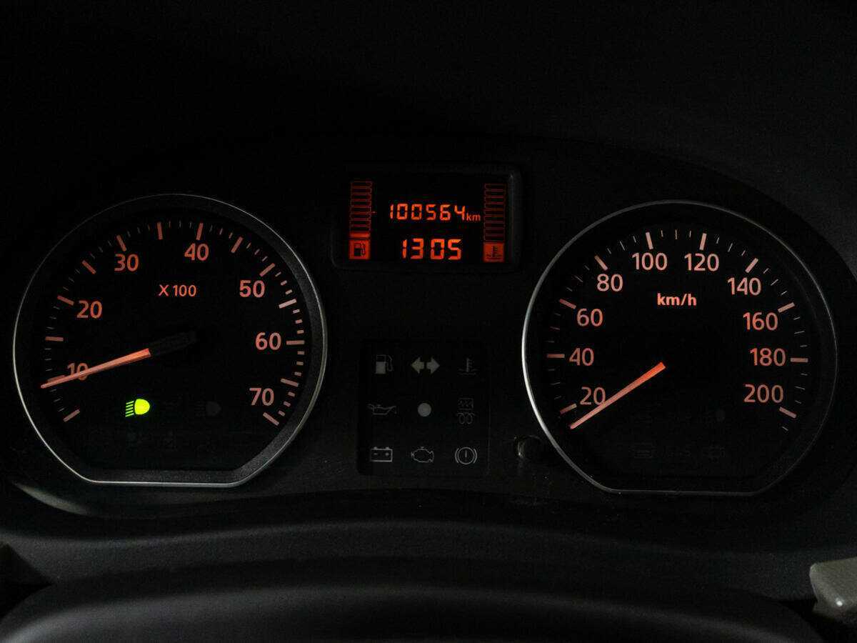 Б/У Рено Сандеро 2012 года. Фото: #11