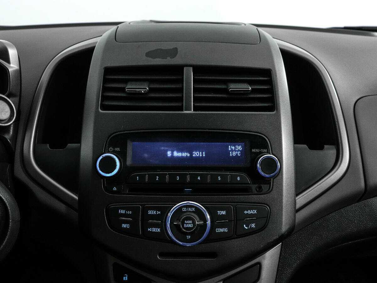 Б/У Шевроле Авео 2012 года. Фото: #13