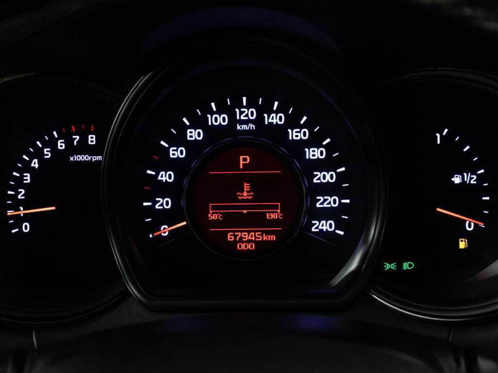 Б/У Киа Сид 2016 года. Фото: #11