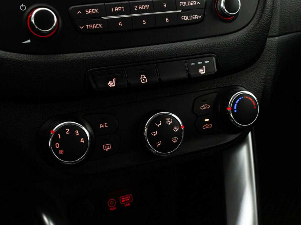 Б/У Киа Сид 2016 года. Фото: #14