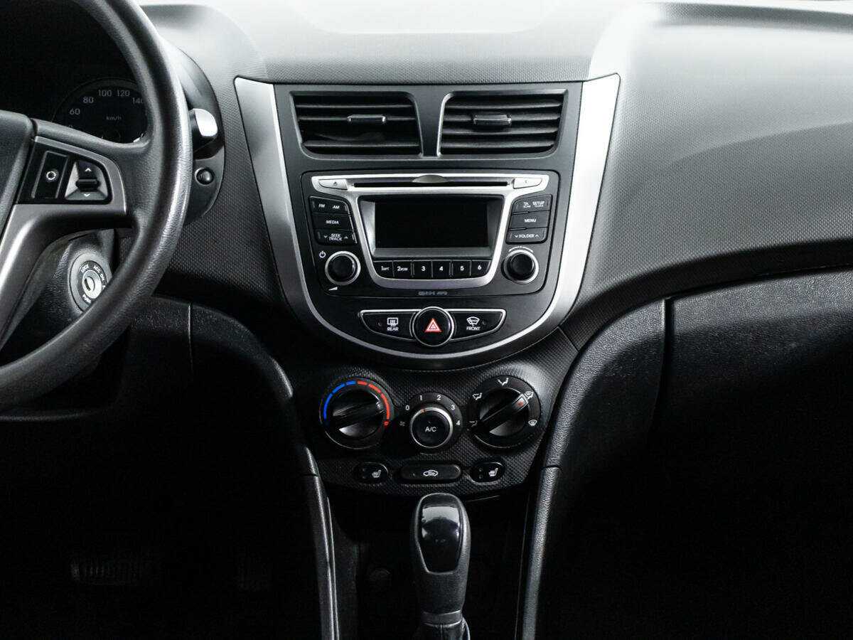 Б/У Хендай Солярис 2015 года. Фото: #13