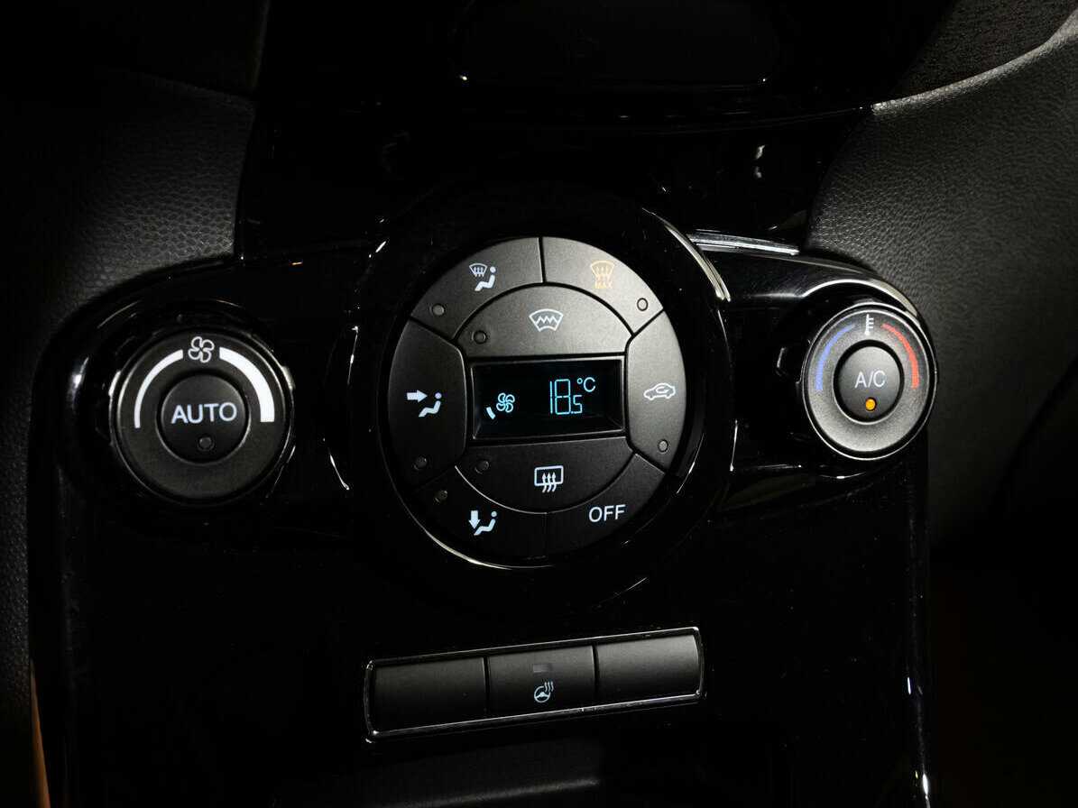 Б/У Форд Фиеста 2017 года. Фото: #11