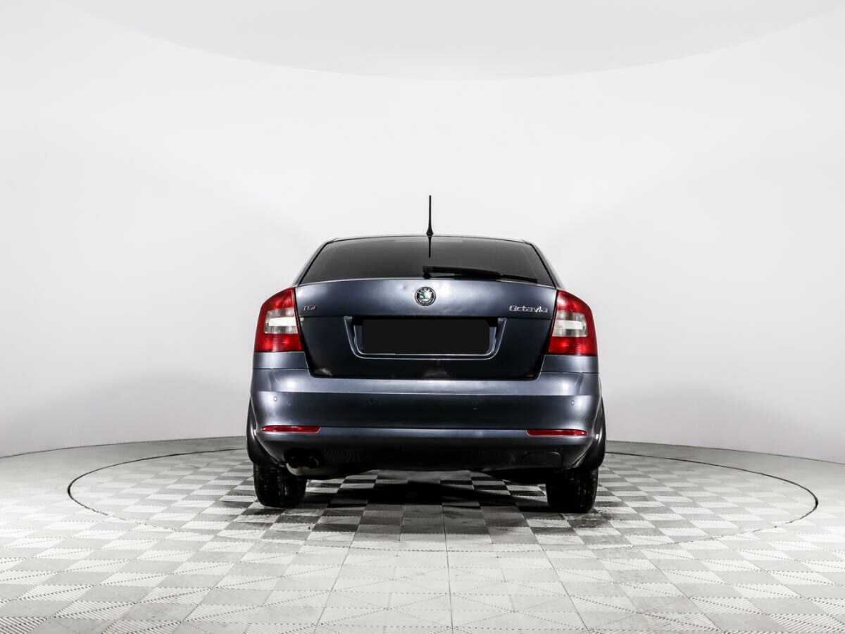 Б/У Шкода Октавия 2012 года. Фото: #5