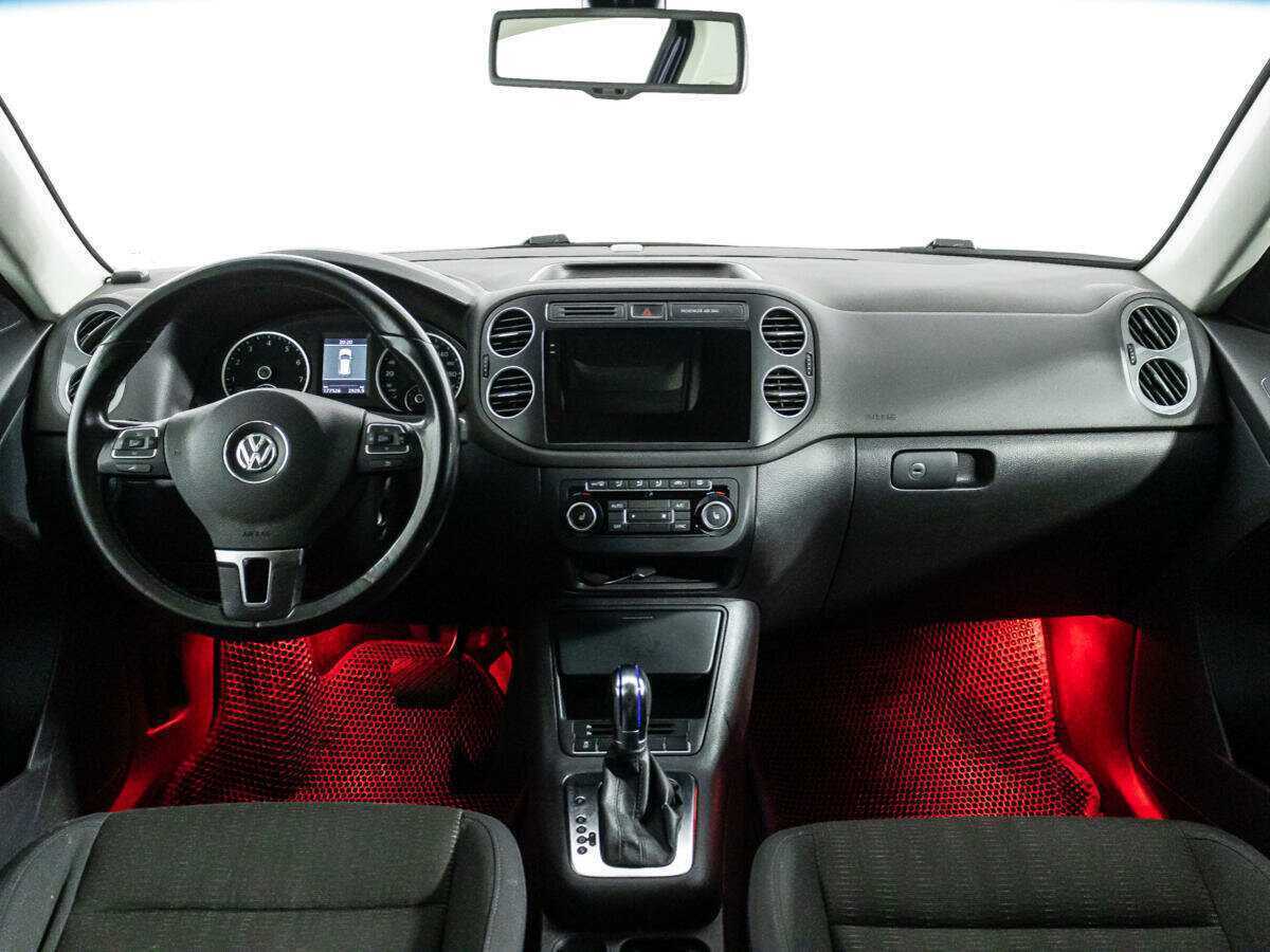 Б/У Фольксваген Тигуан 2012 года. Фото: #12