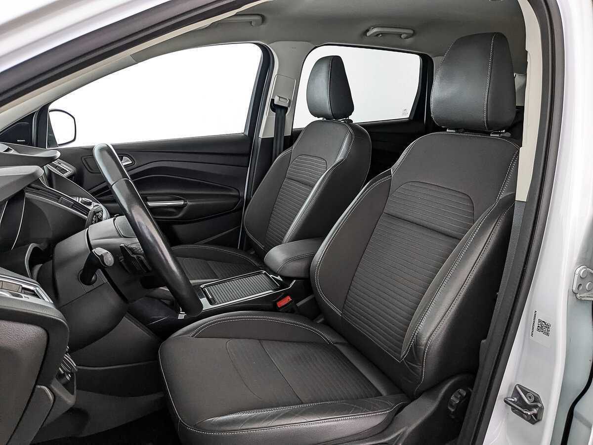 Б/У Форд Куга 2018 года. Фото: #19