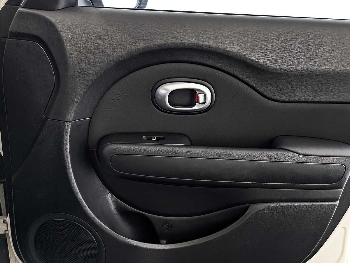 Б/У Киа Соул 2018 года. Фото: #24