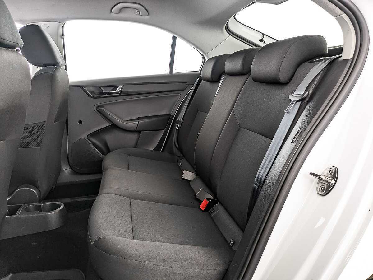 Б/У Шкода Рапид 2019 года. Фото: #14