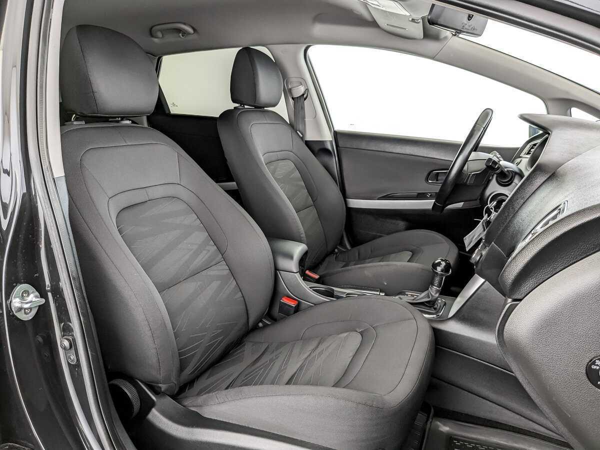 Б/У Киа Сид 2017 года. Фото: #24