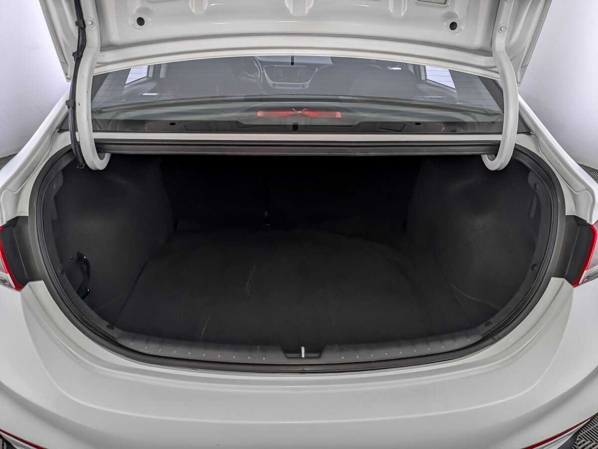 Б/У Хендай Солярис 2018 года. Фото: #8